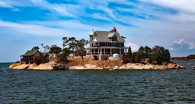 Peindre une maison au bord de la mer : choisissez la bonne peinture !