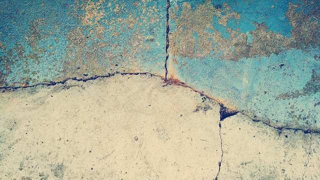 Réparer les fissures sur un sol en ciment ou en béton en 5 étapes
