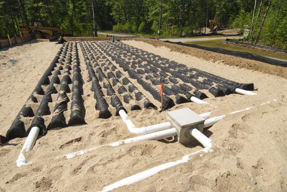 Réseaux d'égouts et normes de construction : assurer la fiabilité des infrastructures