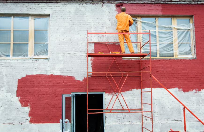 7 étapes pour bénéficier d'aides financières pendant la rénovation de façade