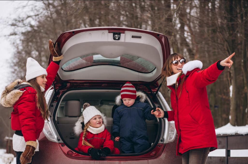 7 conseils pour voyager avec des enfants à Noël