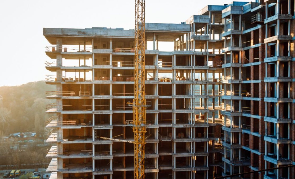 construction de charpentes pour bâtiments très hauts