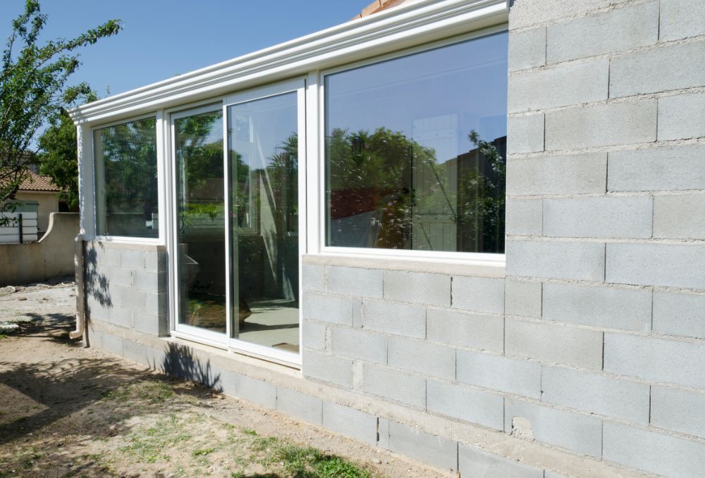 Fondations en béton pour vérandas en bois : Est-ce nécessaire ?